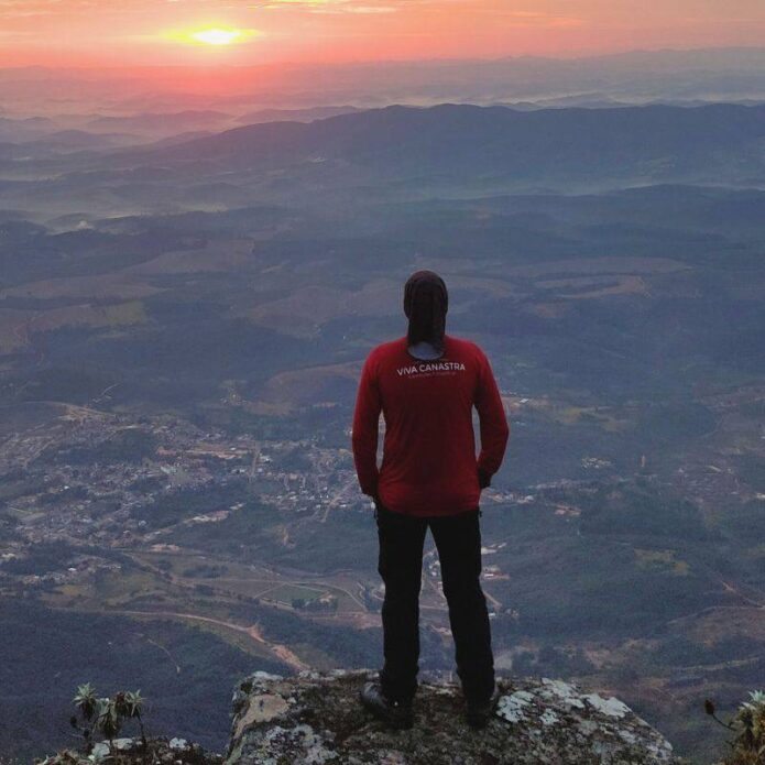 Pico Agulhinha - Pico dos Horizontes
