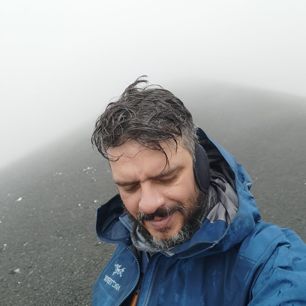 A felicidade de estar em um lugar sofrendo físicamente mas com a mente plena e sadia.